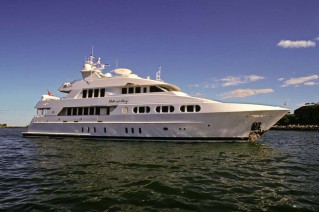 Motor yacht Milk and Honey